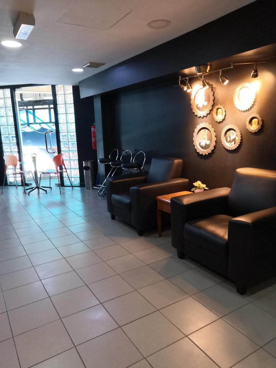 Town View Hotel Куала Лумпур Екстериор снимка