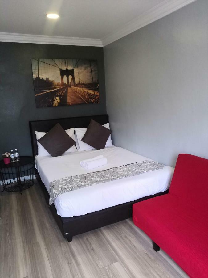Town View Hotel Куала Лумпур Екстериор снимка